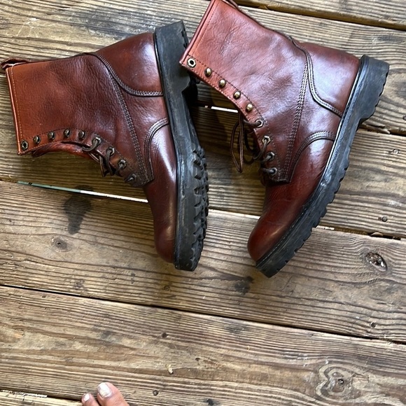 Wolverine  Brown Leather Boots size 10 main image 8